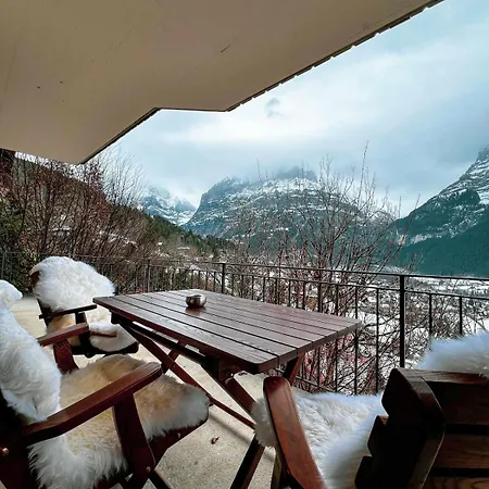 アパート Aphrodite Ost With Magnificent Eiger View グリンデルヴァルト